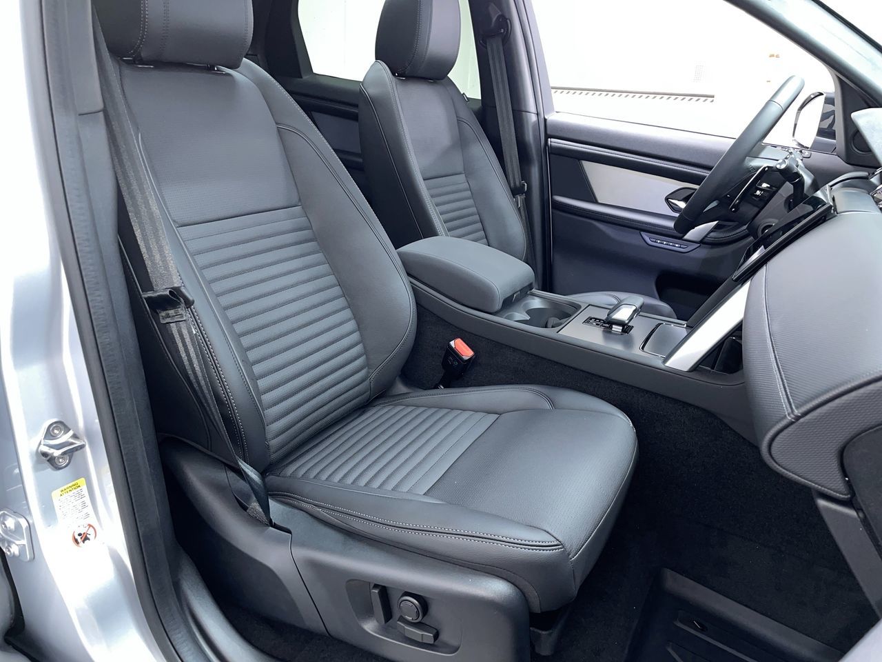 2026 Land Rover Discovery Sport