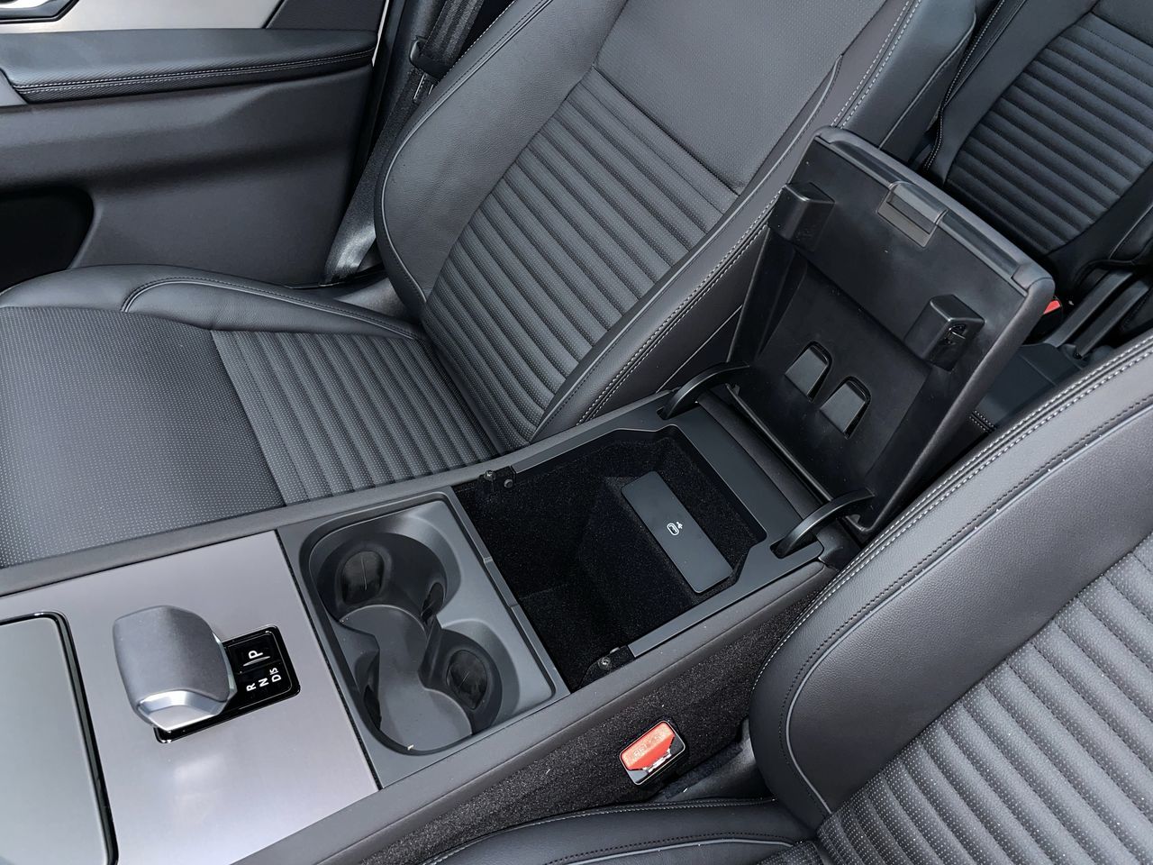 2026 Land Rover Discovery Sport