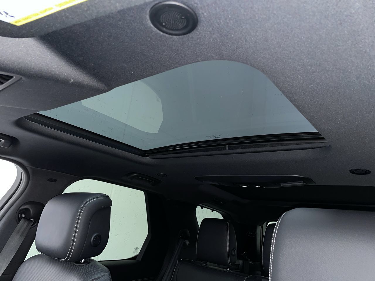 2023 Land Rover Discovery