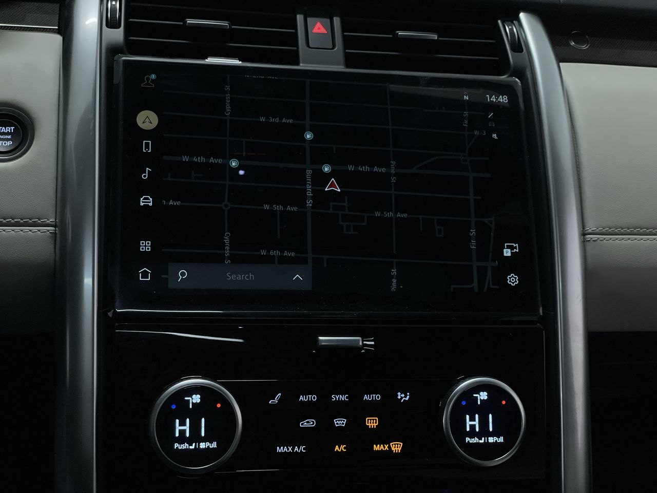 2024 Land Rover Discovery in Vancouver, British Columbia