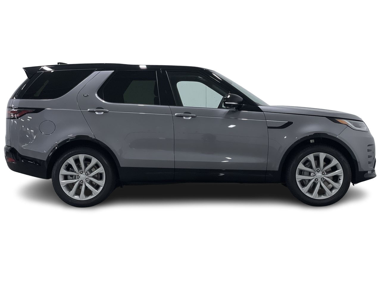 2025 Land Rover Discovery in Vancouver, British Columbia