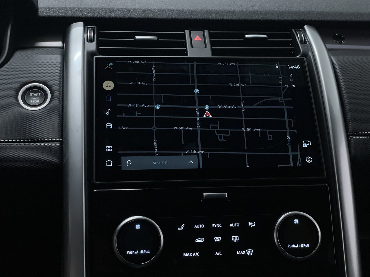 2025 Land Rover Discovery in Vancouver, British Columbia