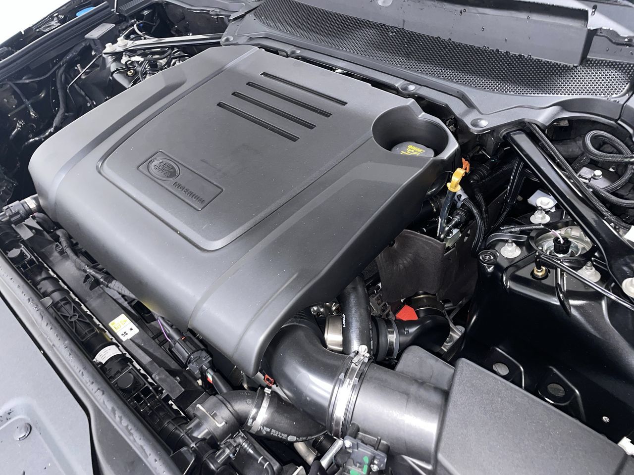 2025 Land Rover Discovery