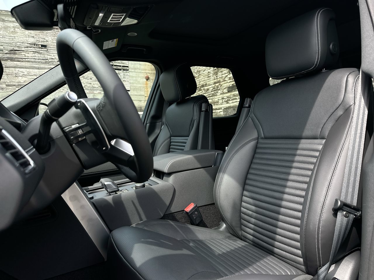 2026 Land Rover Discovery