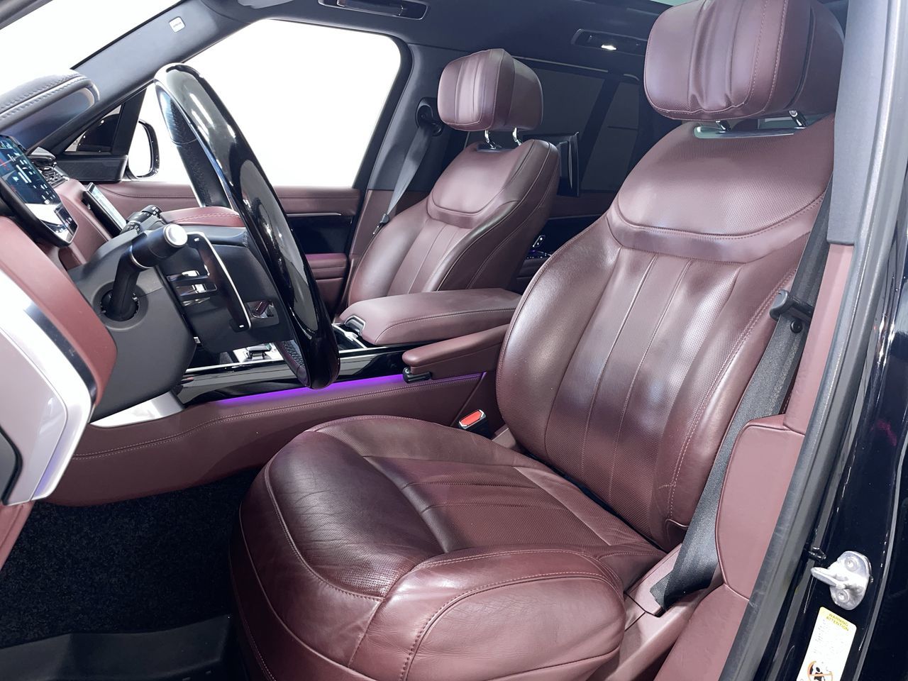 2023  New Range Rover