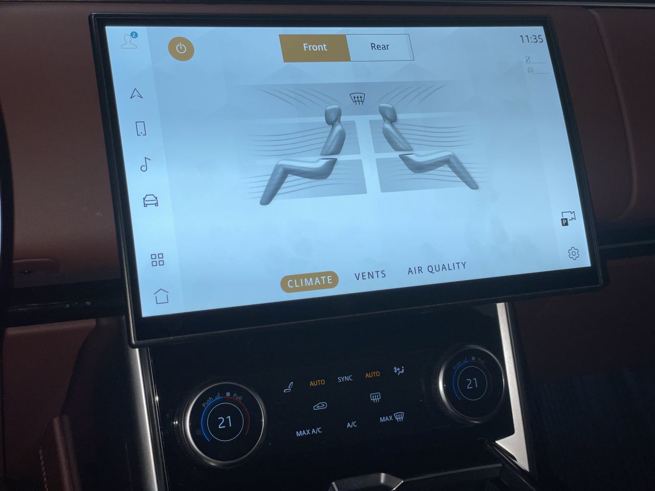 2023  New Range Rover