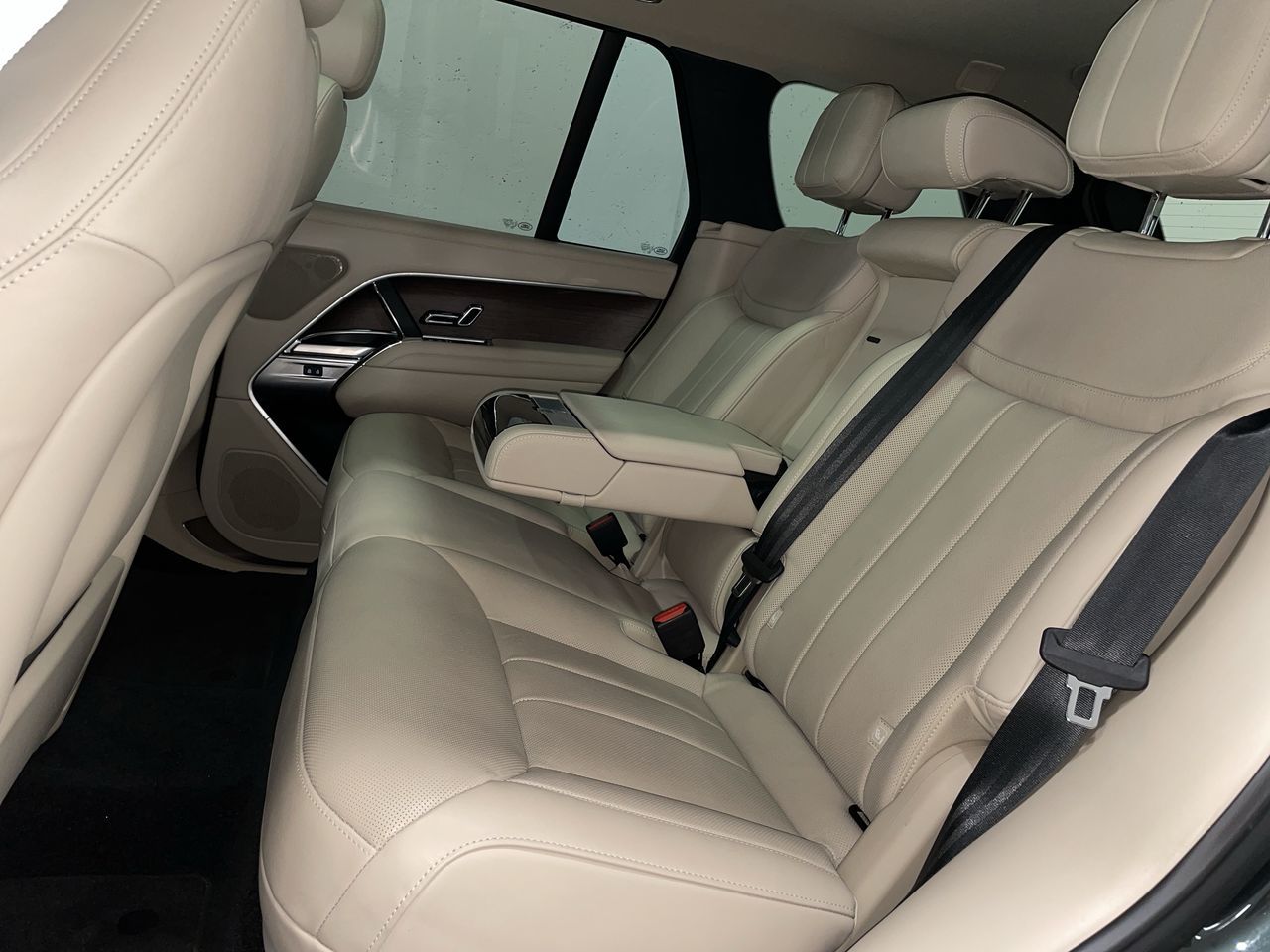 2023 Land Rover New Range Rover in Vancouver, British Columbia