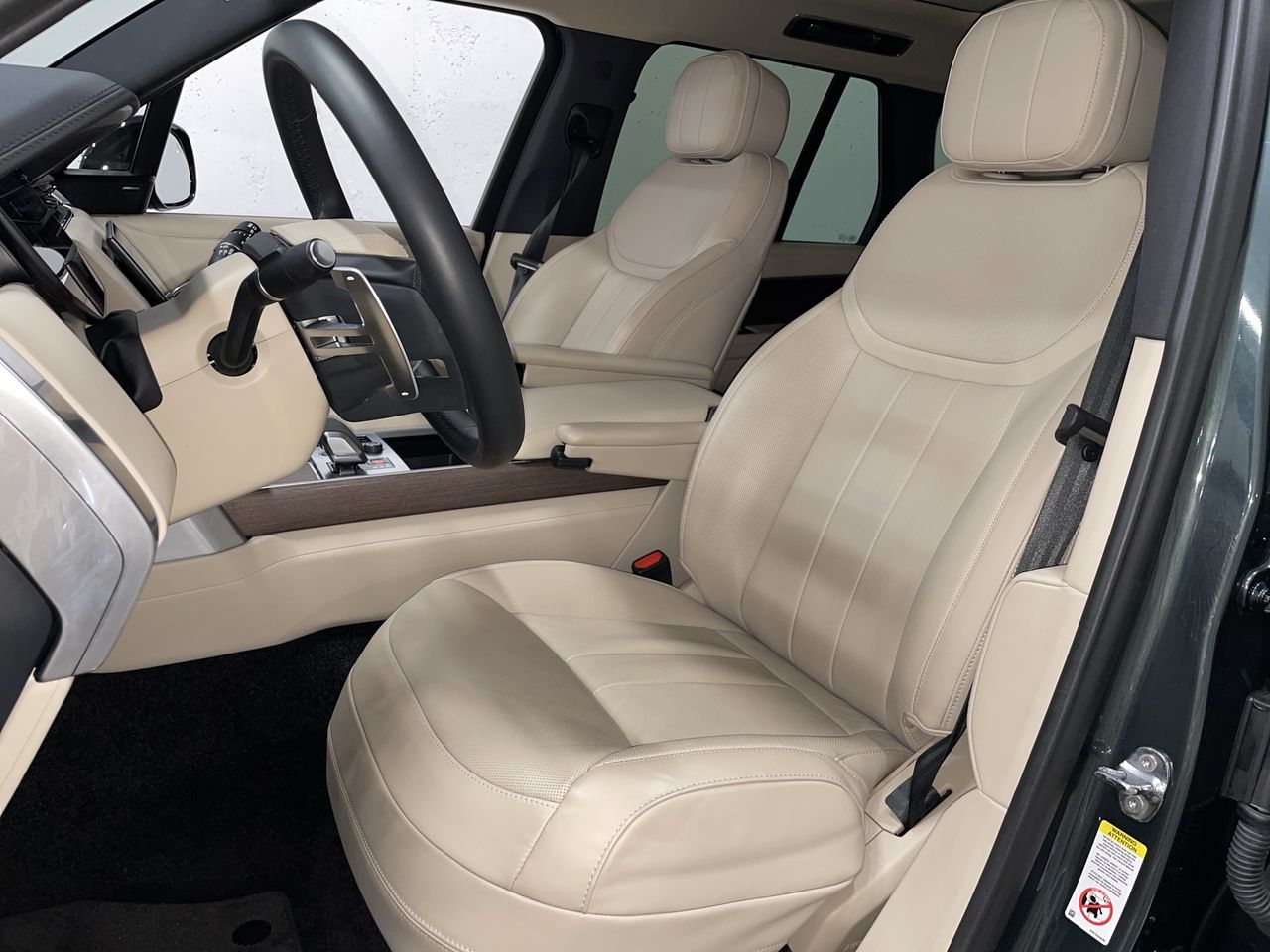 2023 Land Rover New Range Rover in Vancouver, British Columbia