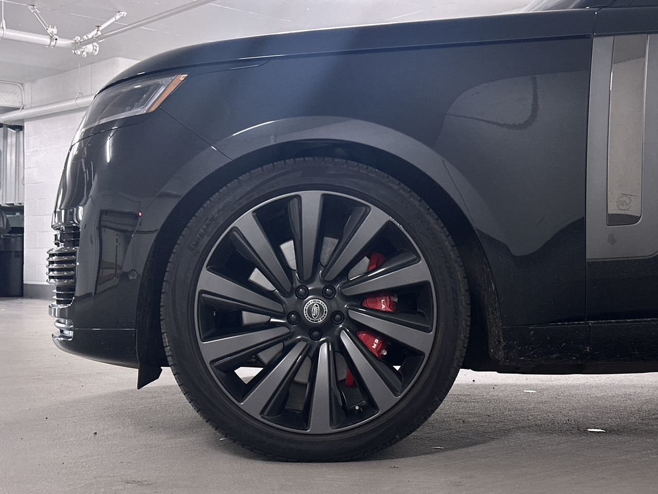 2023  New Range Rover