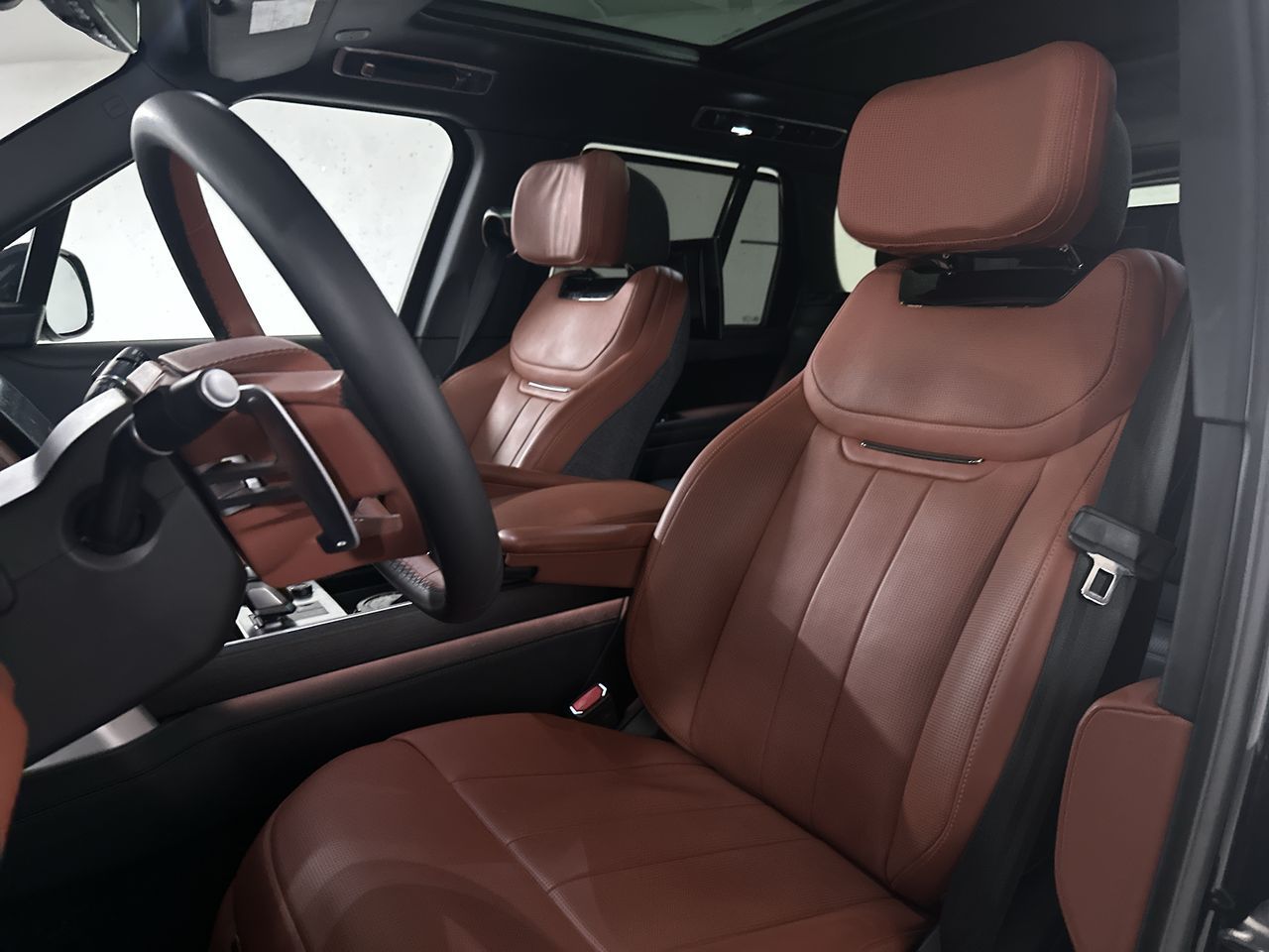 2023  New Range Rover