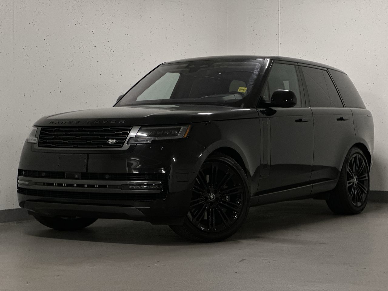 2023  New Range Rover