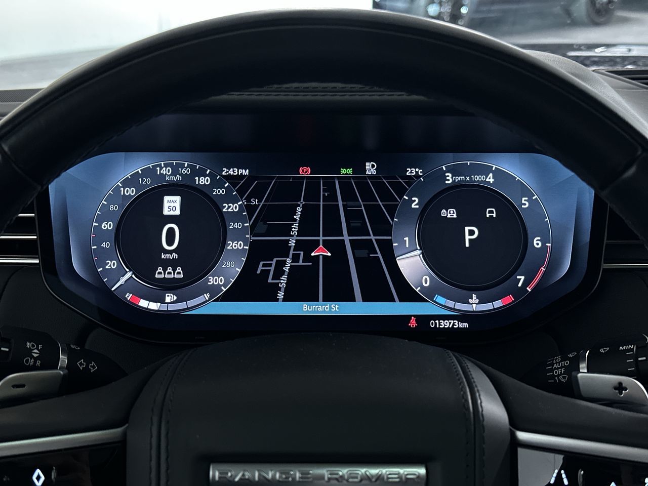 2023  New Range Rover