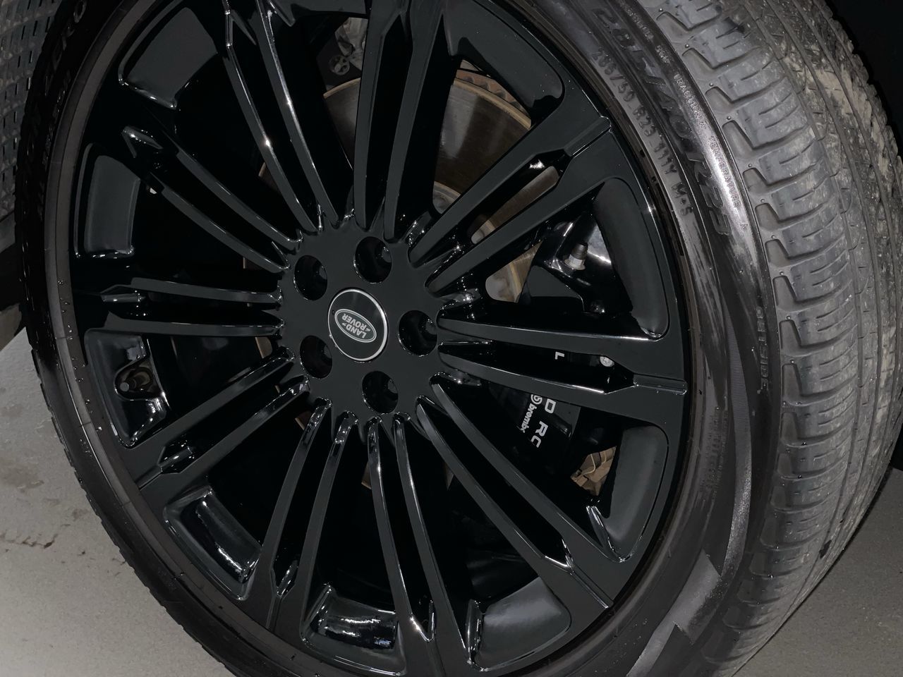 2023  New Range Rover