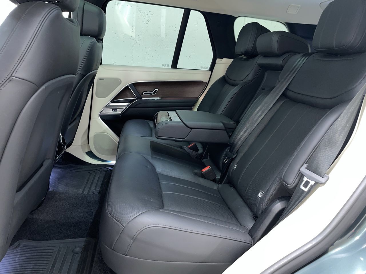 2024  New Range Rover