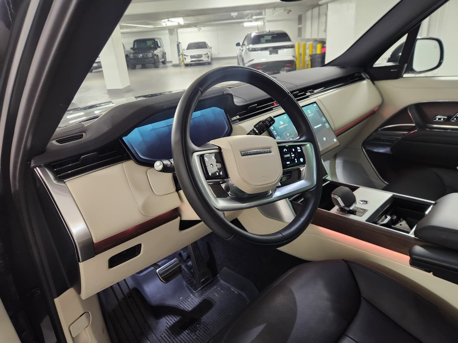 2024  New Range Rover