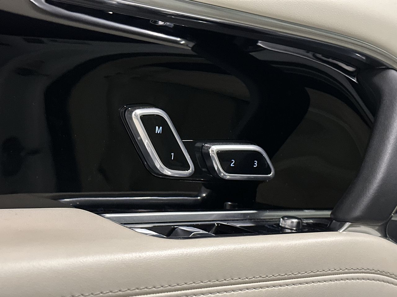 2024  New Range Rover