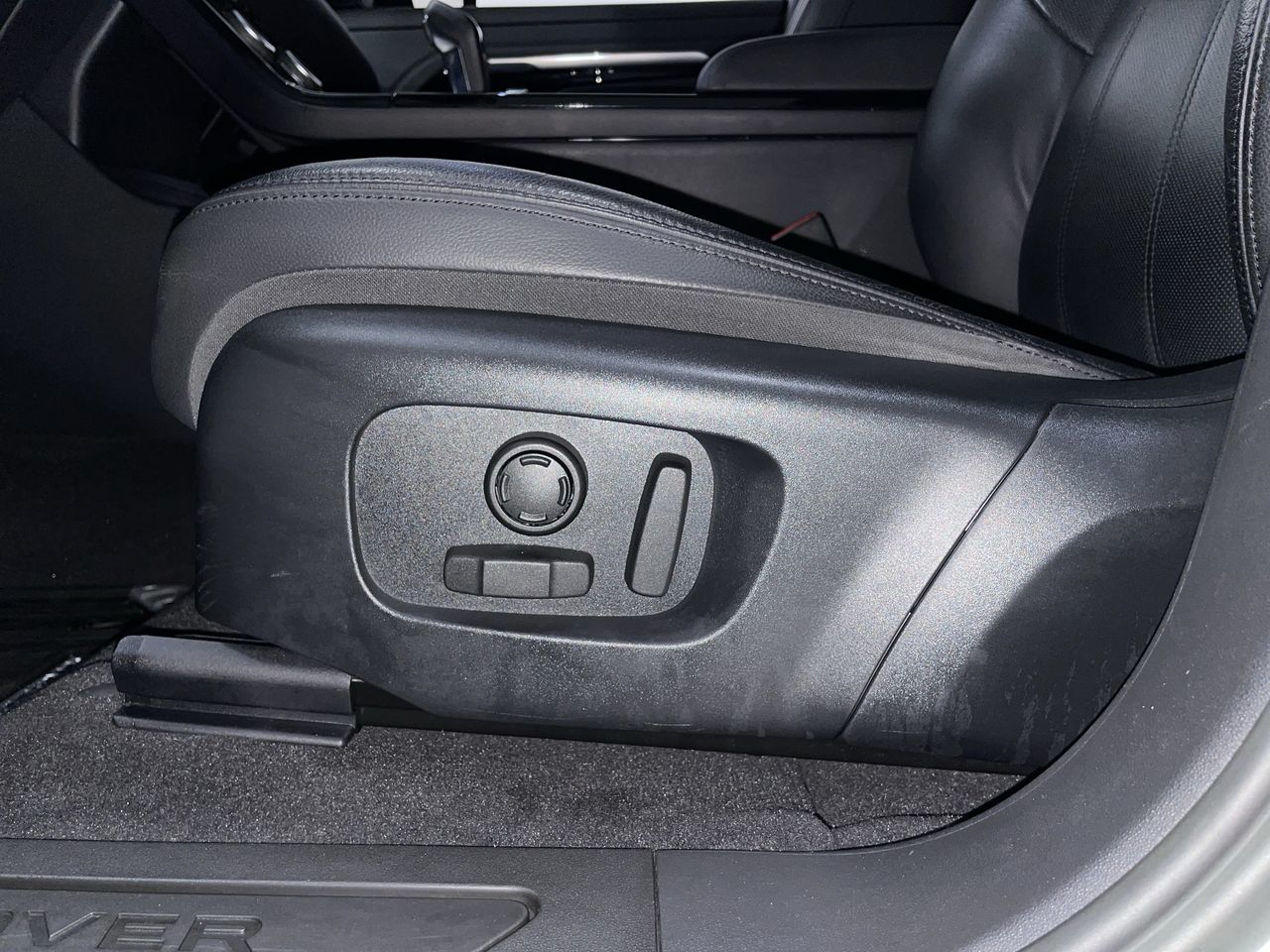 2023 Land Rover Range Rover Evoque