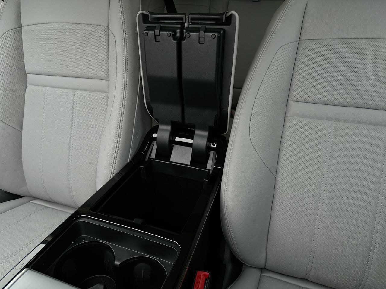 2025  Range Rover Evoque