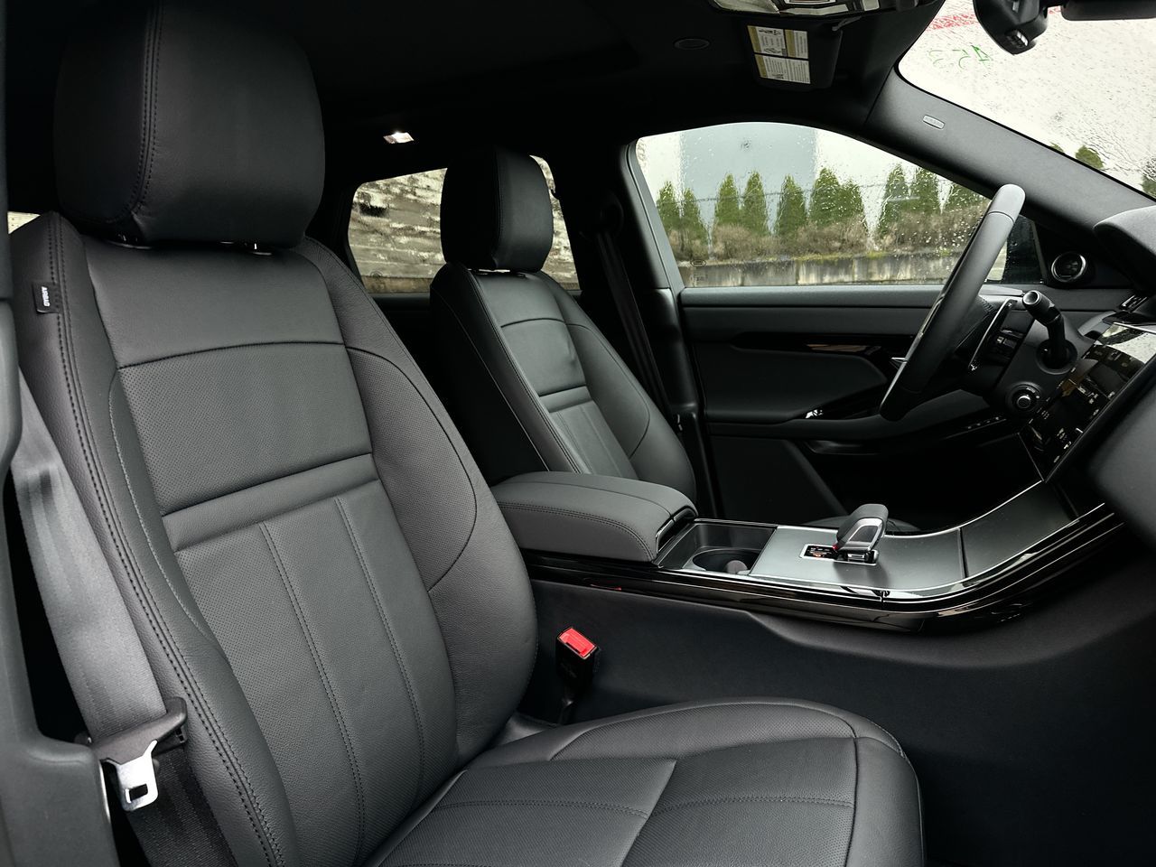 2025 Land Rover Range Rover Evoque in Vancouver, British Columbia