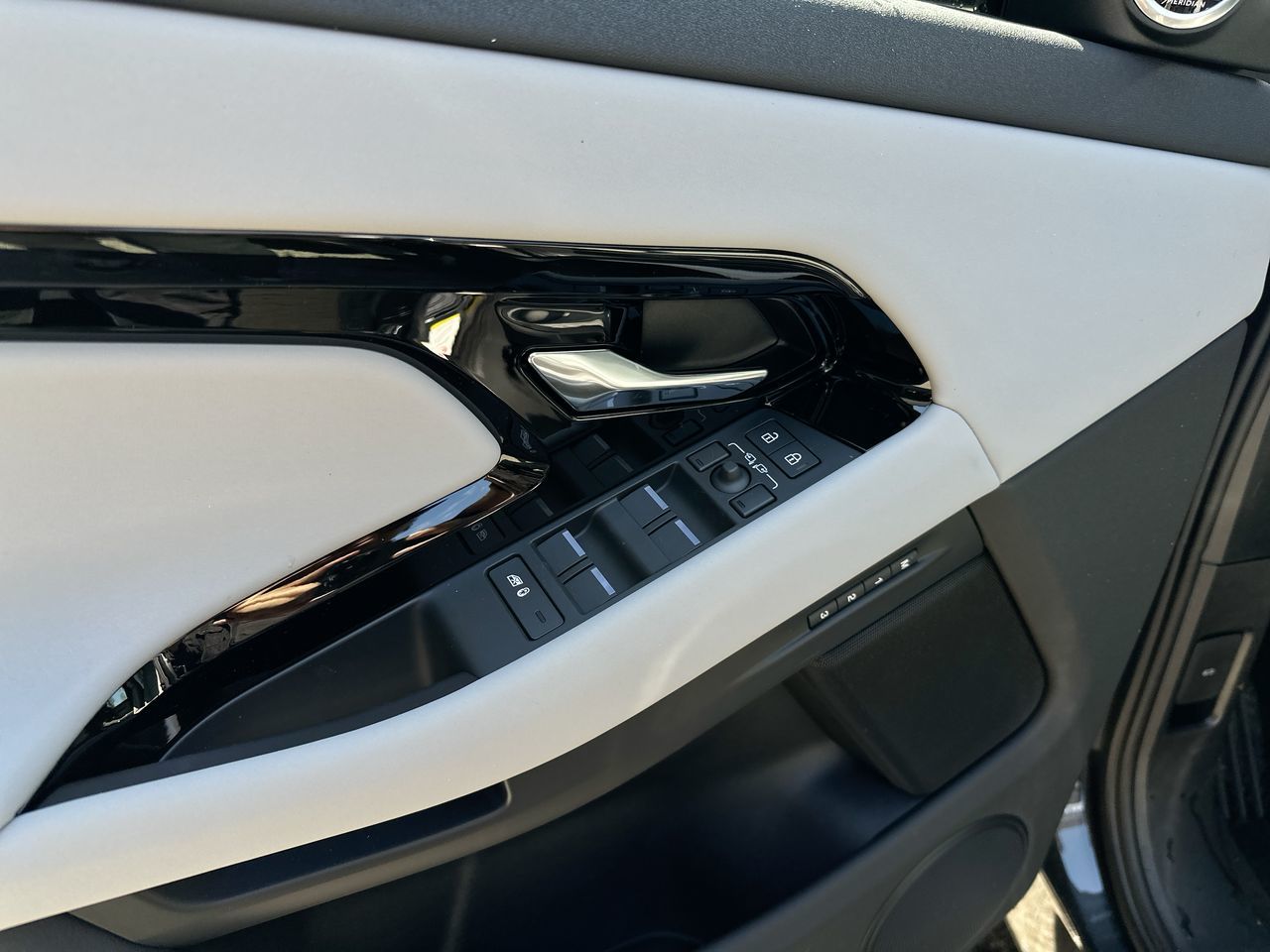 2026 Land Rover Range Rover Evoque in Vancouver, British Columbia