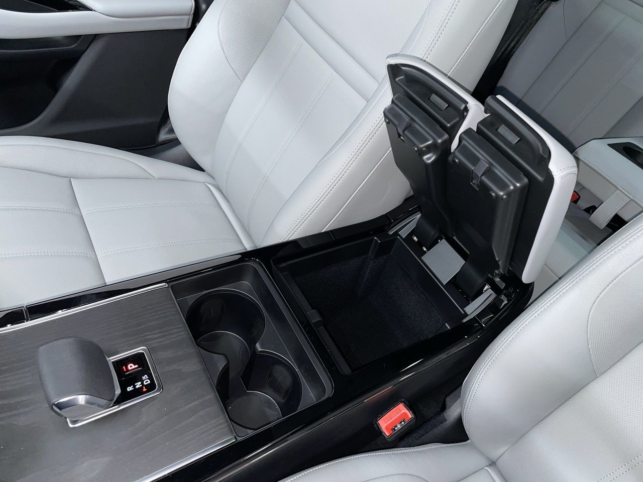 2026  Range Rover Evoque