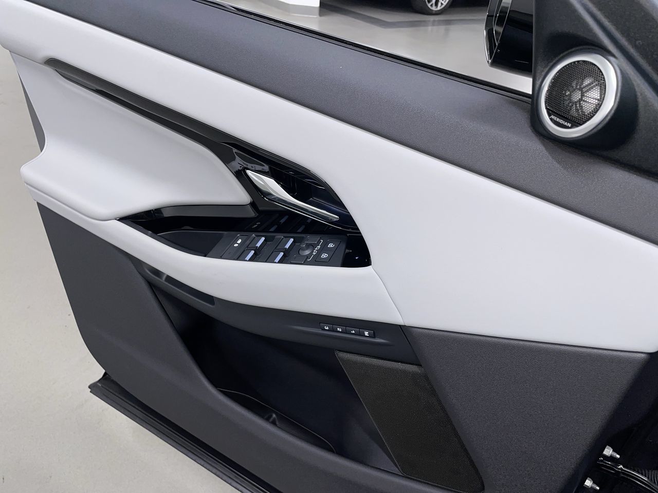 2026  Range Rover Evoque