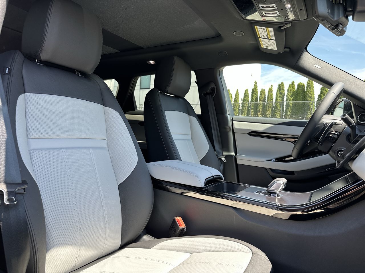 2026  Range Rover Evoque