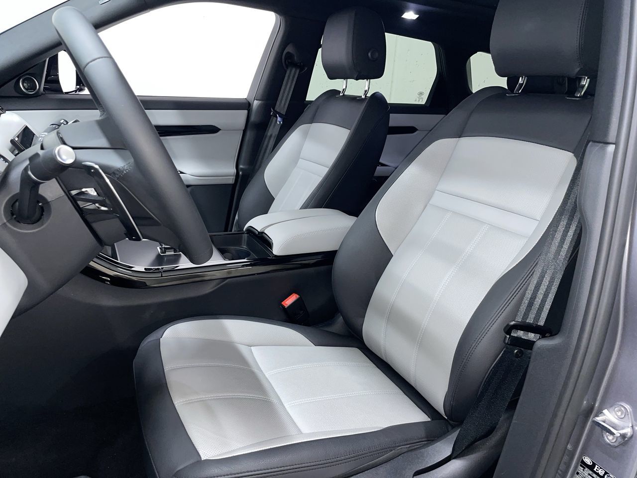 2026  Range Rover Evoque