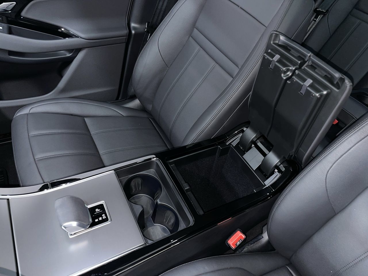 2026  Range Rover Evoque
