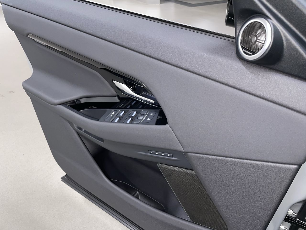 2026  Range Rover Evoque