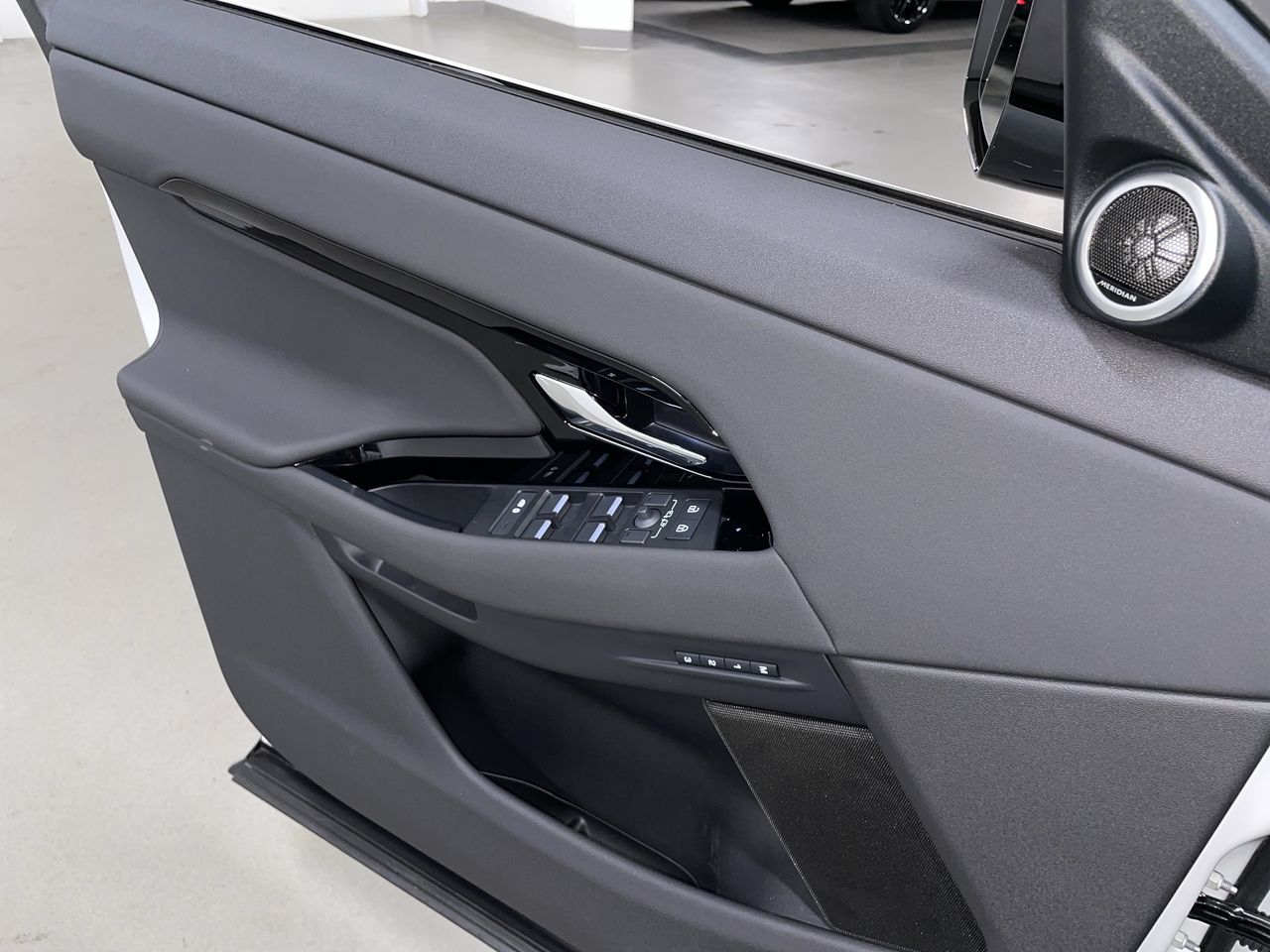 2026  Range Rover Evoque
