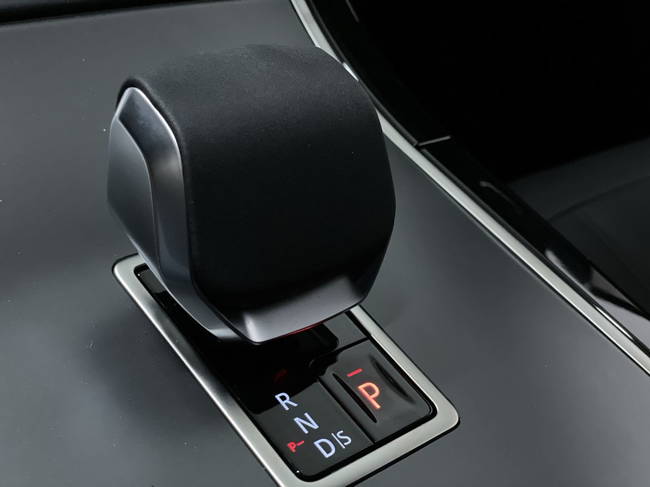 2026  Range Rover Evoque