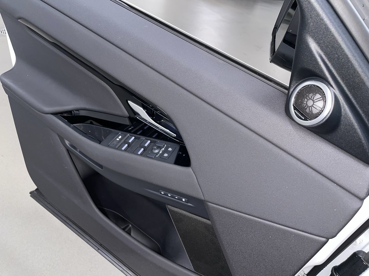 2026  Range Rover Evoque