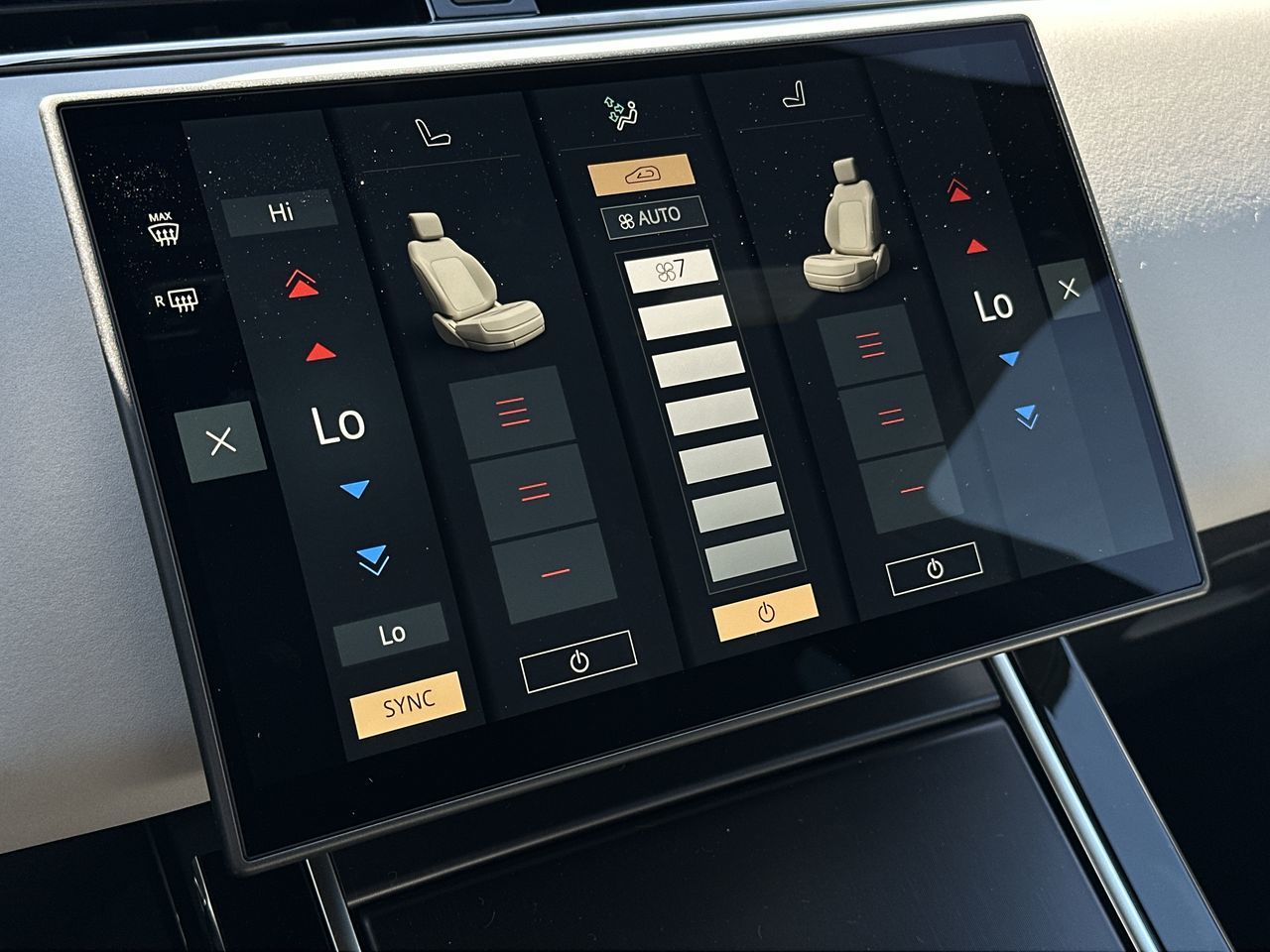 2026  Range Rover Evoque