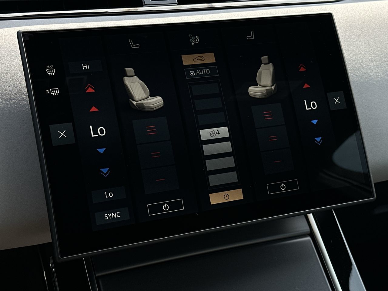 2026  Range Rover Evoque