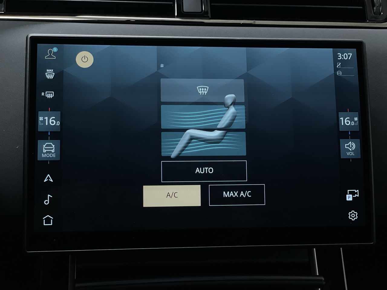 2026 Land Rover Range Rover Evoque in Vancouver, British Columbia