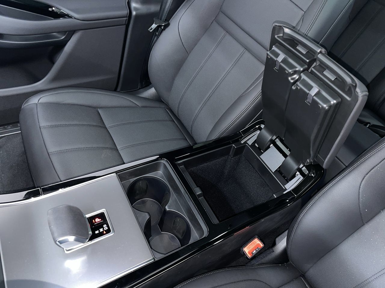 2026  Range Rover Evoque