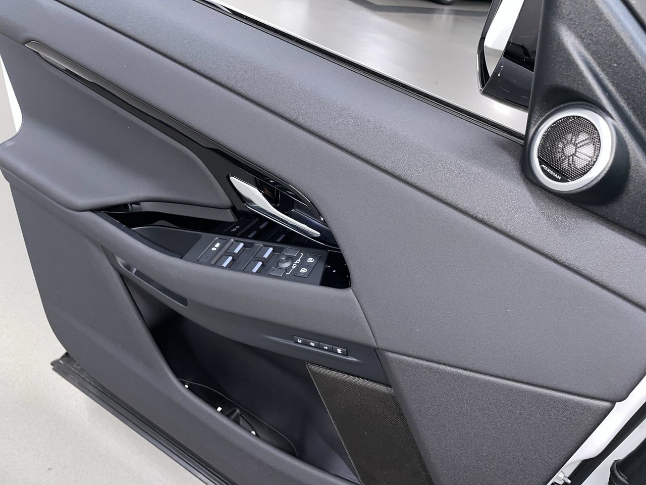 2026  Range Rover Evoque