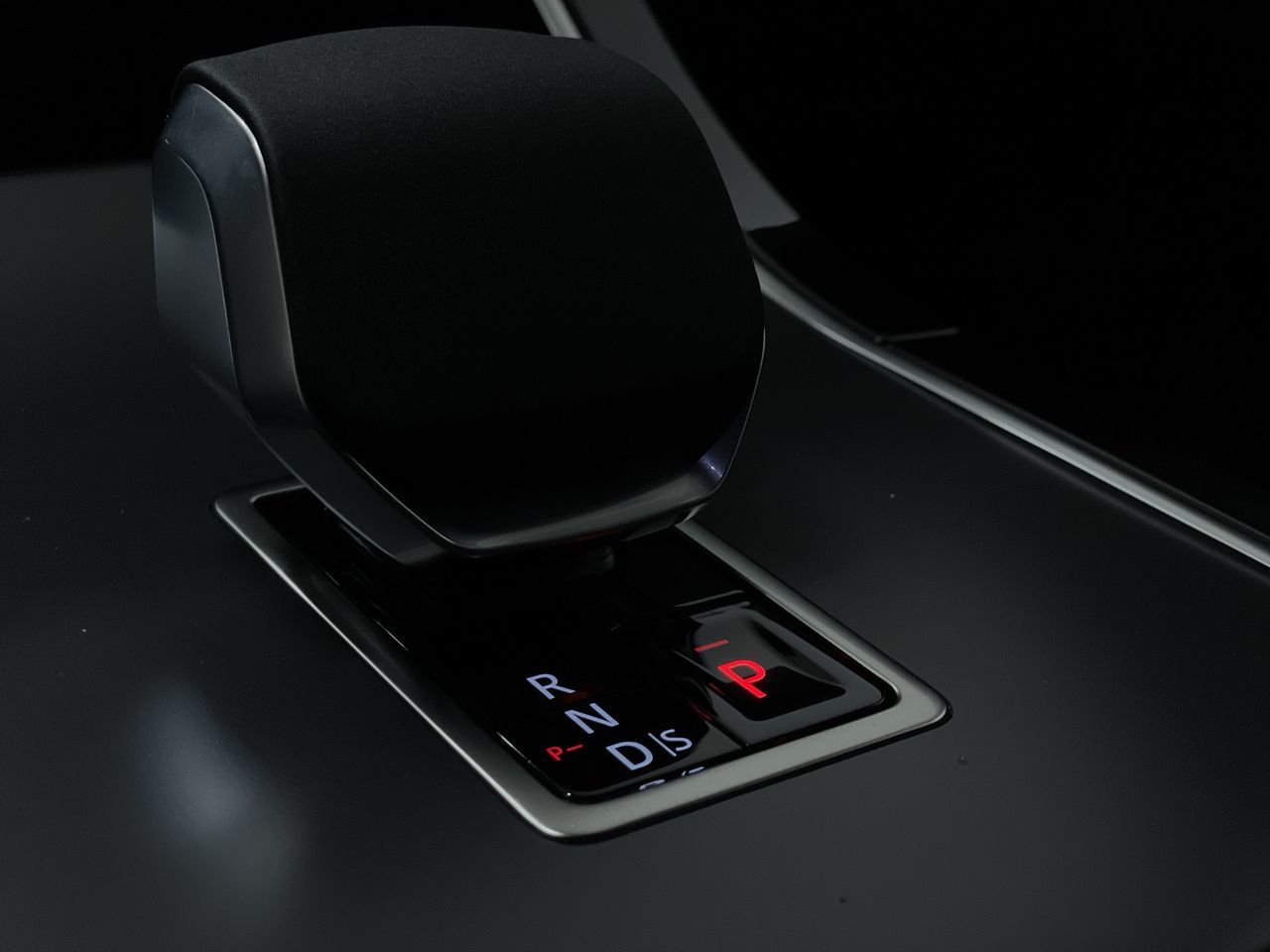 2026  Range Rover Evoque