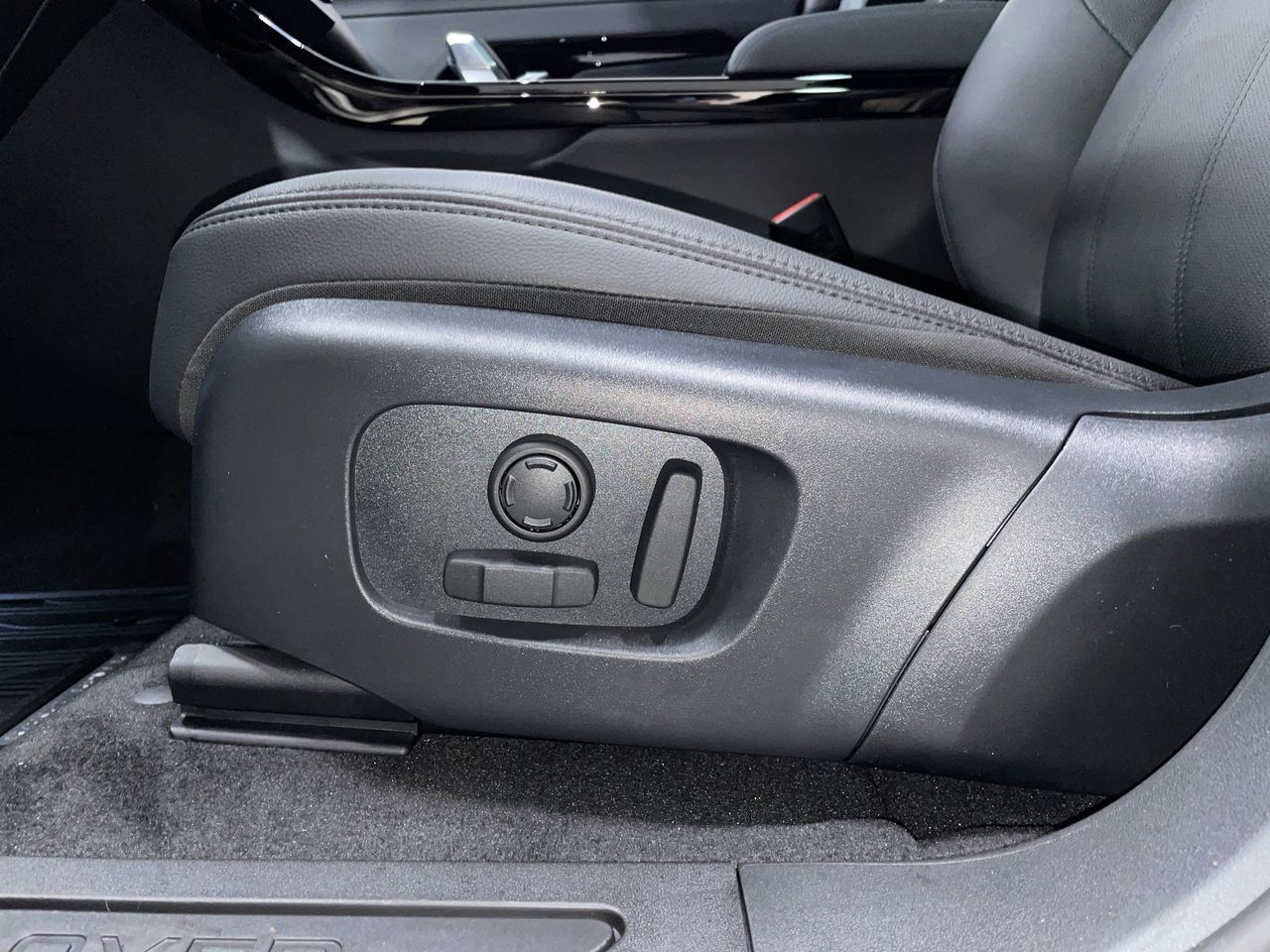 2026  Range Rover Evoque