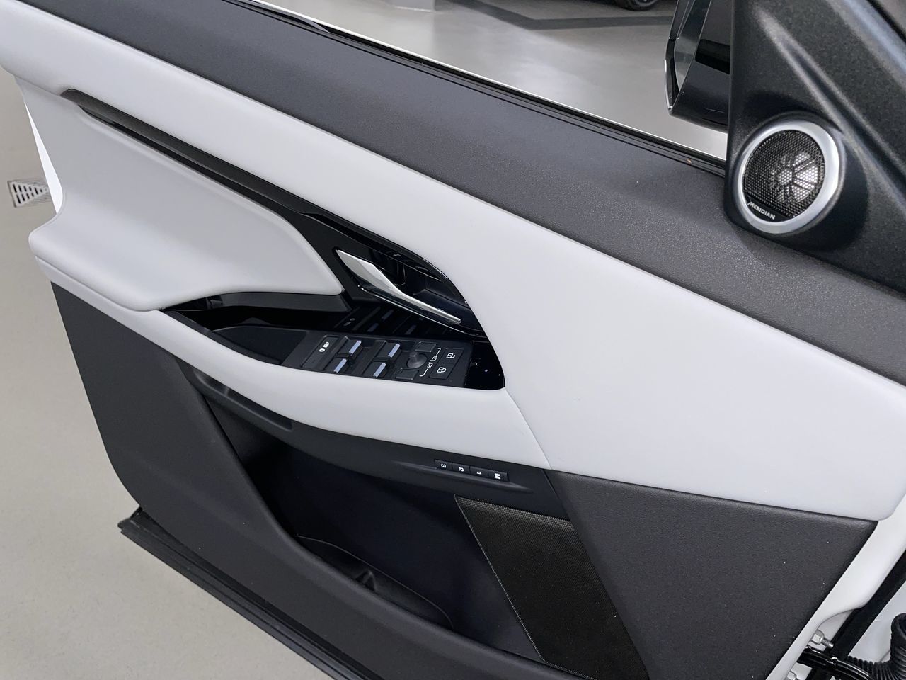 2026  Range Rover Evoque