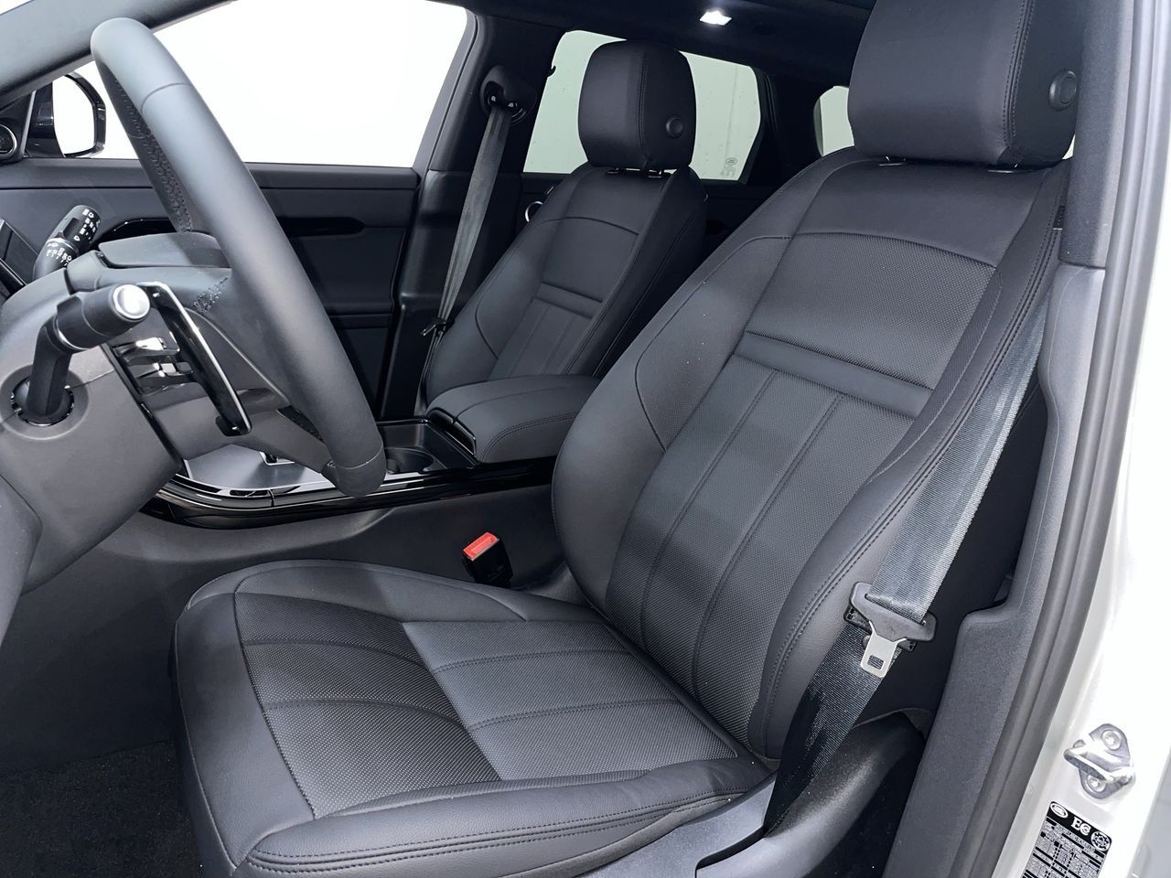 2026 Land Rover Range Rover Evoque