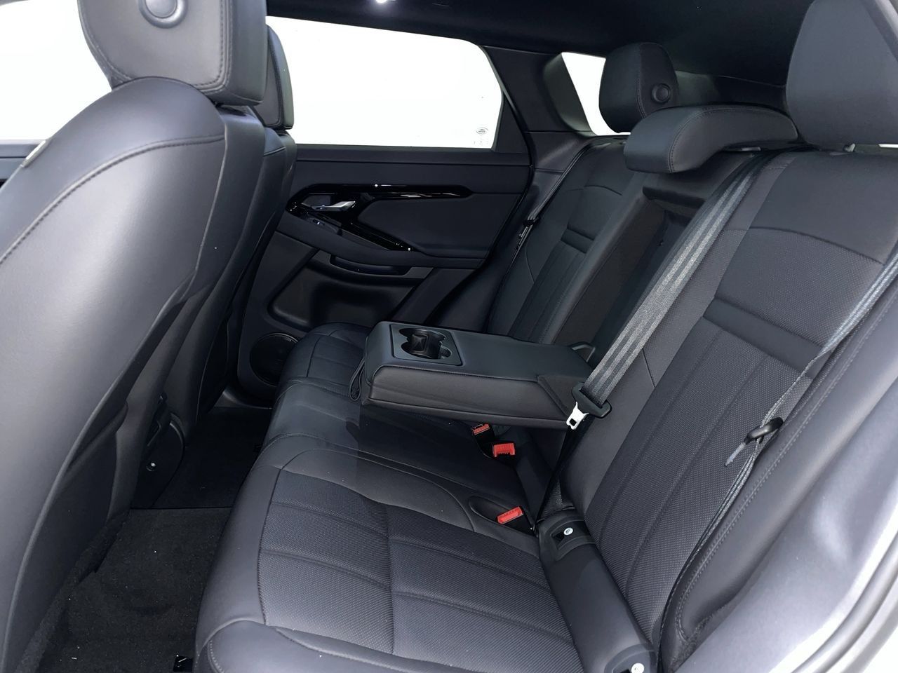 2026 Land Rover Range Rover Evoque