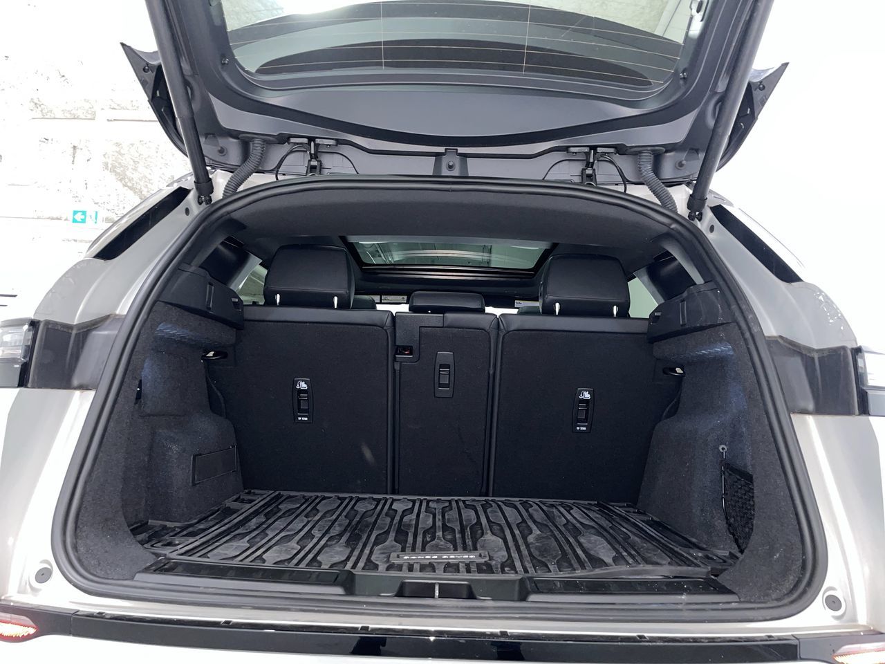 2026 Land Rover Range Rover Evoque