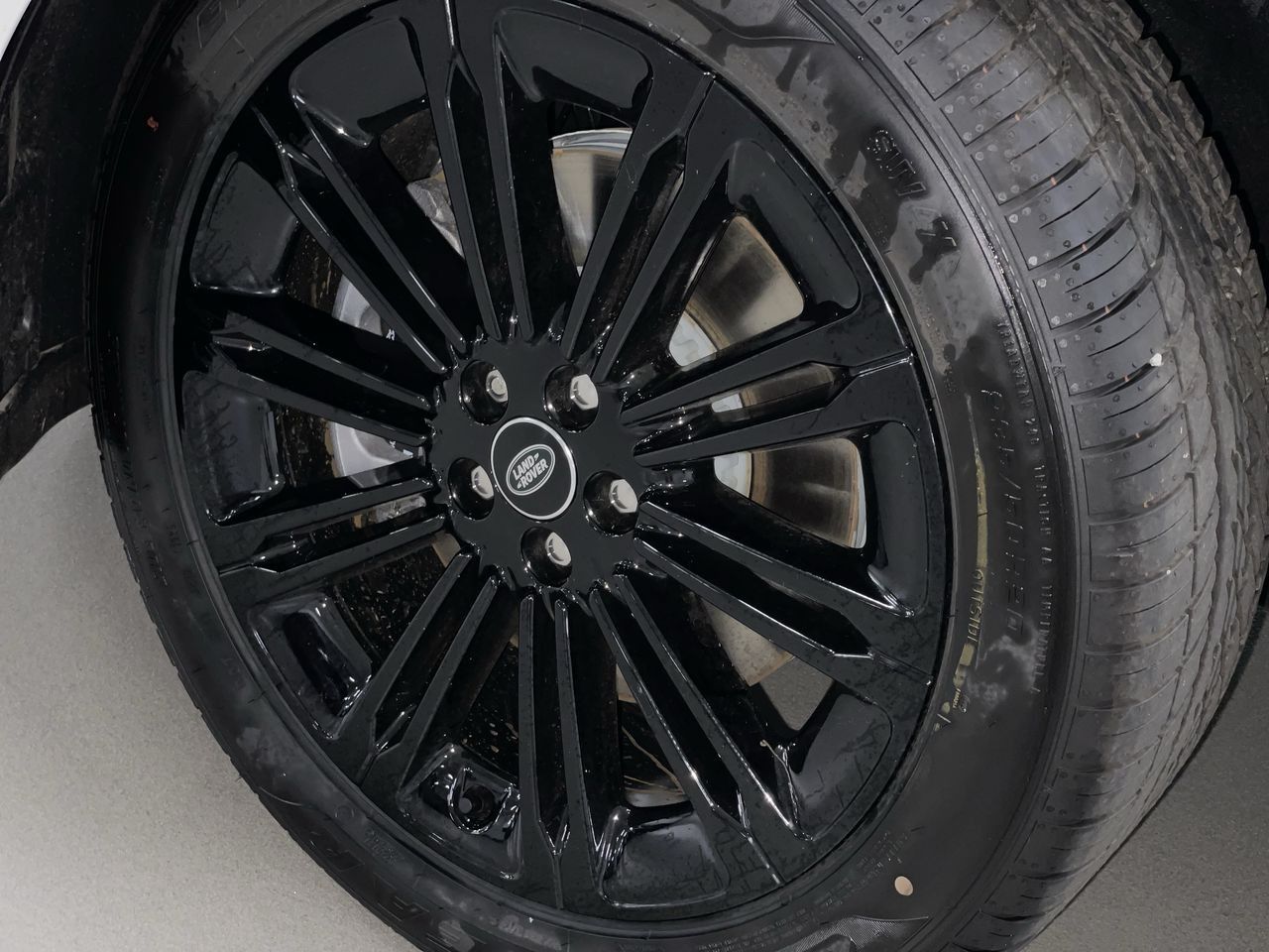 2026 Land Rover Range Rover Evoque