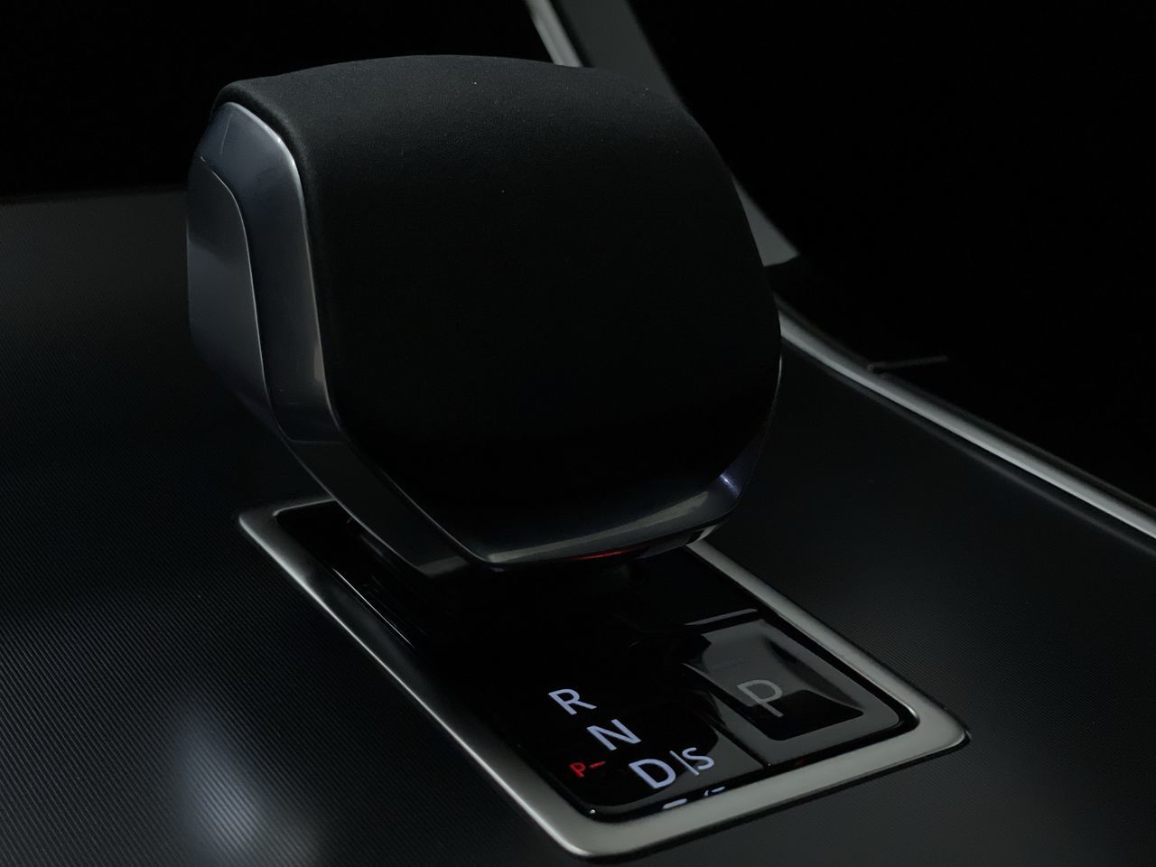 2026  Range Rover Evoque