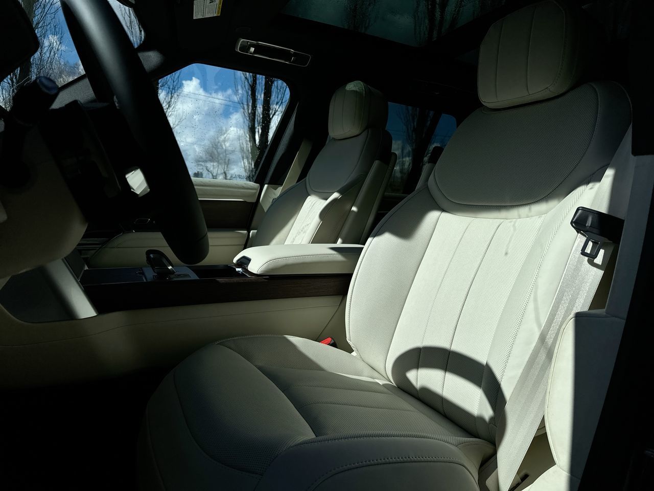 2025 Land Rover RANGE ROVER Mild Hybrid in Vancouver, British Columbia