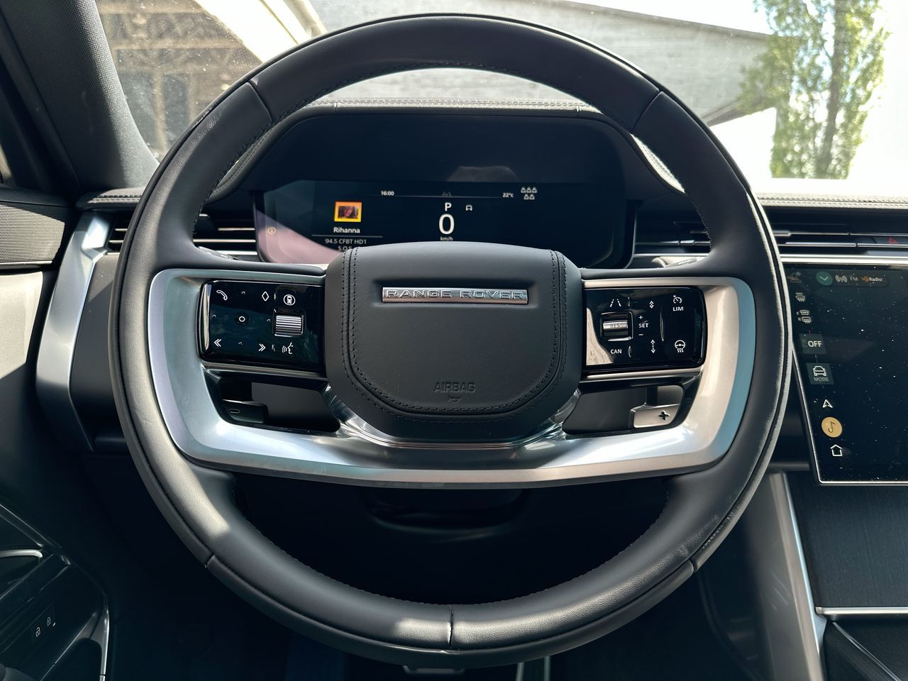 Land Rover RANGE ROVER Mild Hybrid  2025 à , Colombie-Britannique