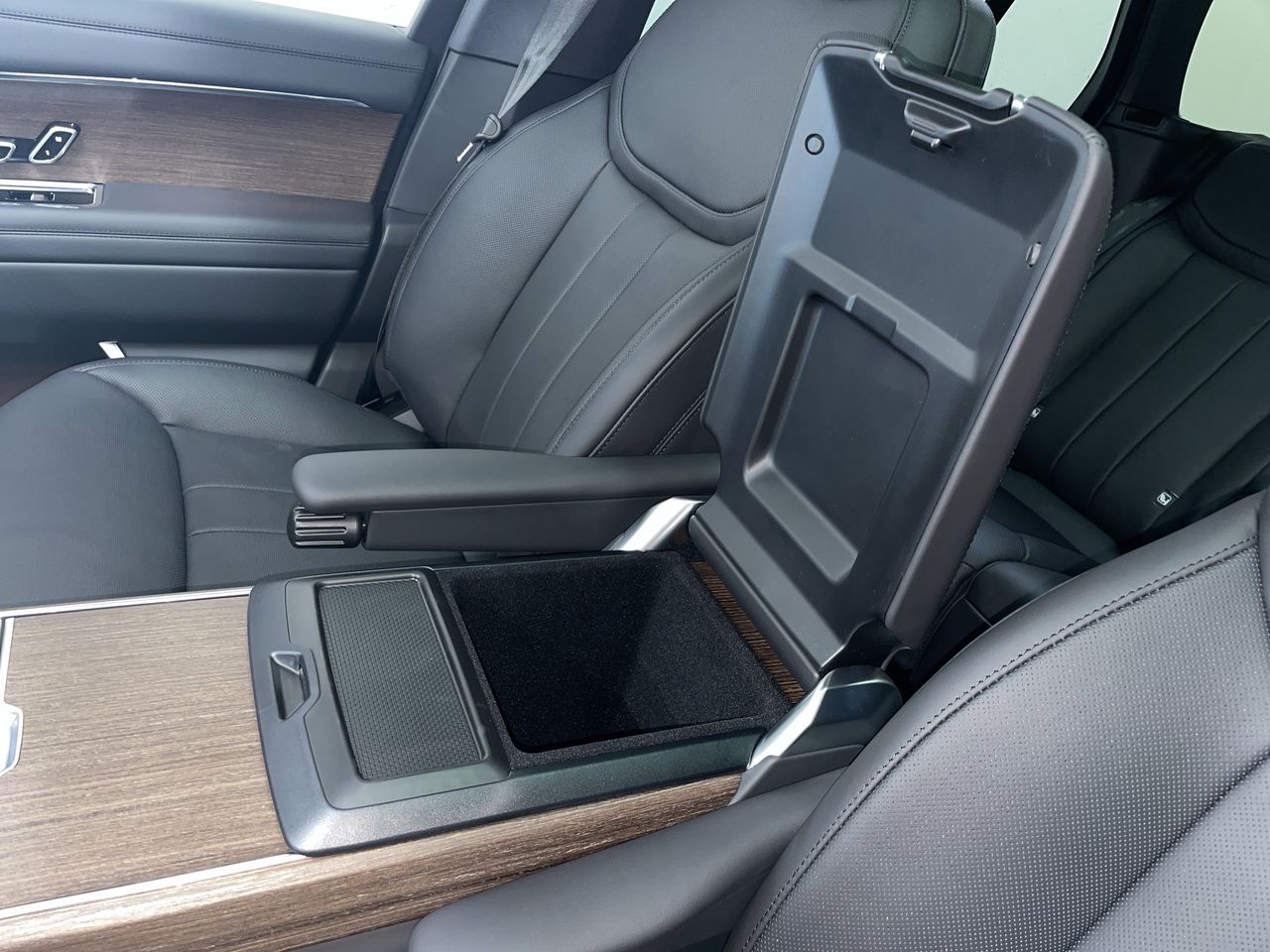 2025 Land Rover RANGE ROVER Mild Hybrid in Vancouver, British Columbia