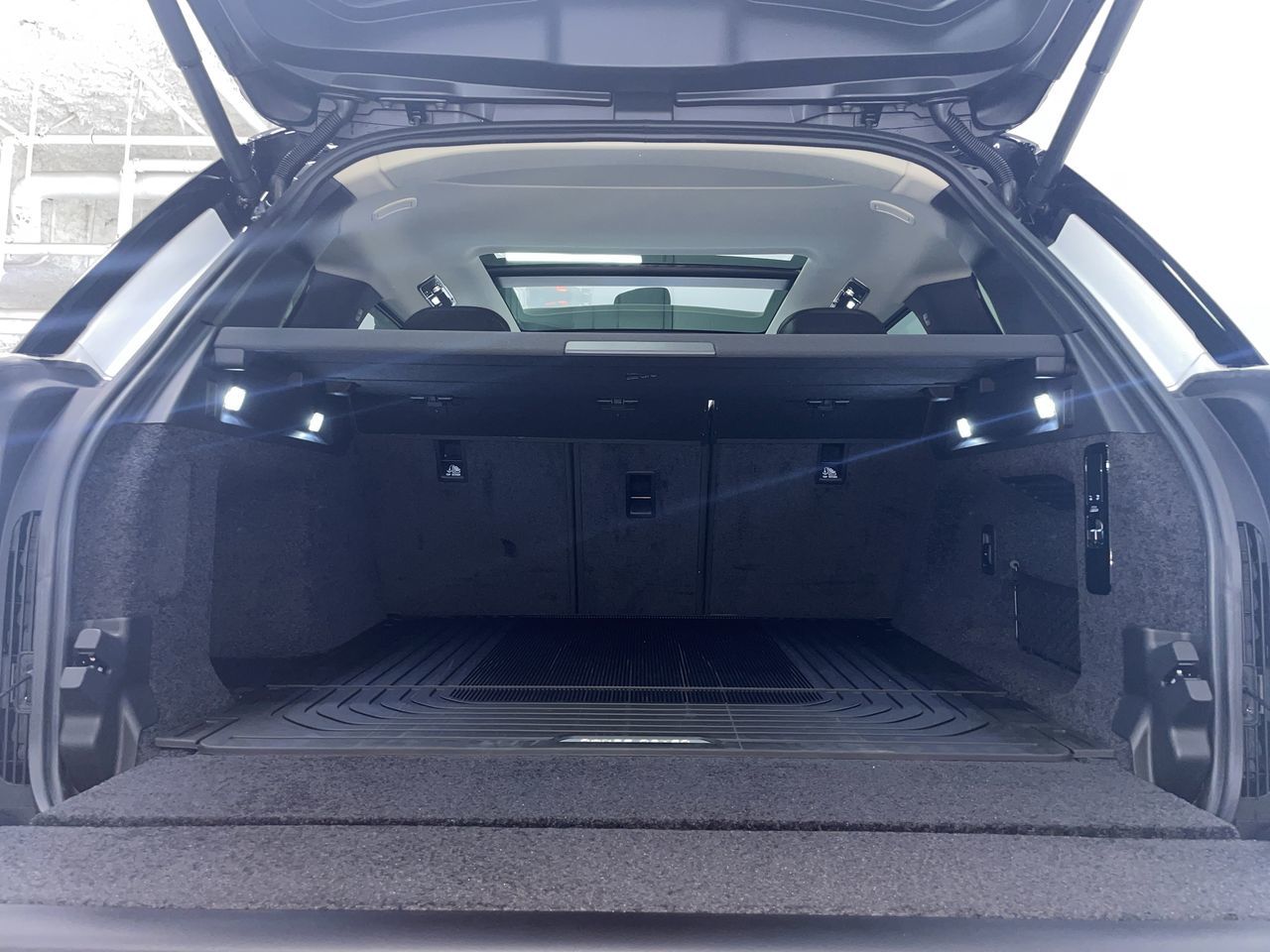 2025 Land Rover RANGE ROVER Mild Hybrid in Vancouver, British Columbia